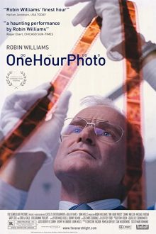 دانلود فیلم One Hour Photo 2002  با زیرنویس فارسی بدون سانسور